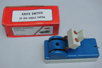SWITCH NORMAL 2 X 30 AMP. LOZA NEC